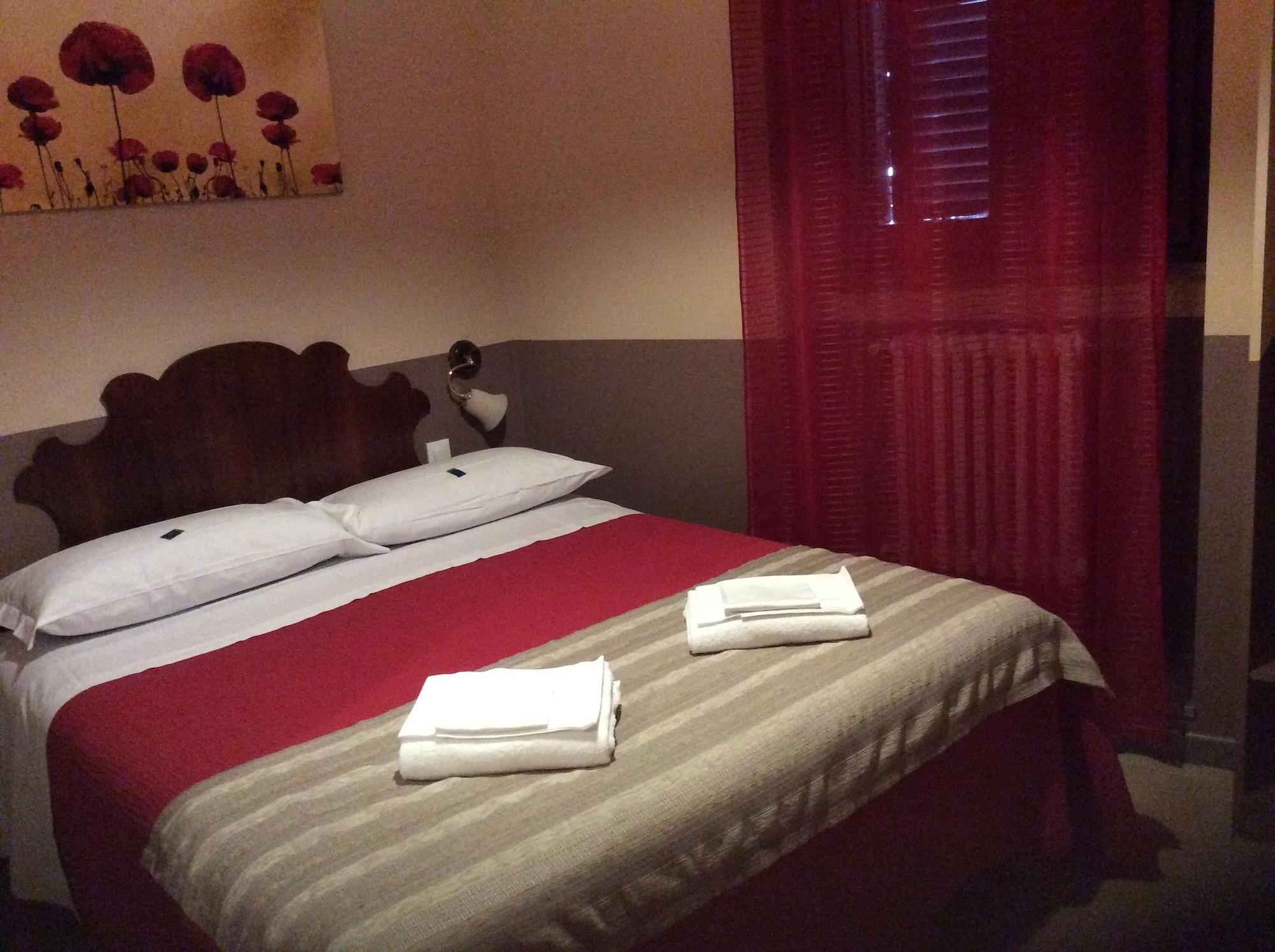Hotel Properzio Асизи Екстериор снимка